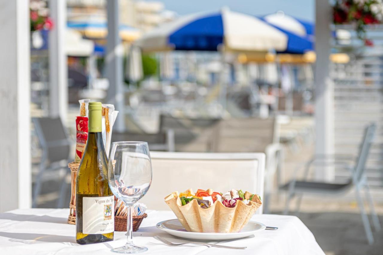 Hotel Adria Μιλάνο Μαριτίμα Εξωτερικό φωτογραφία