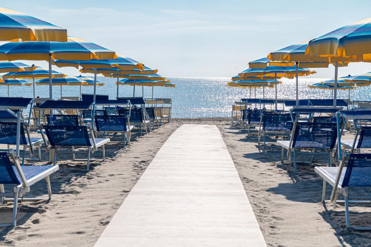Hotel Adria Μιλάνο Μαριτίμα Εξωτερικό φωτογραφία