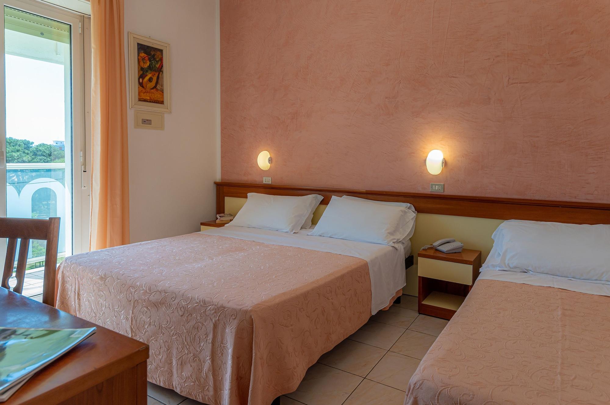 Hotel Adria Μιλάνο Μαριτίμα Εξωτερικό φωτογραφία