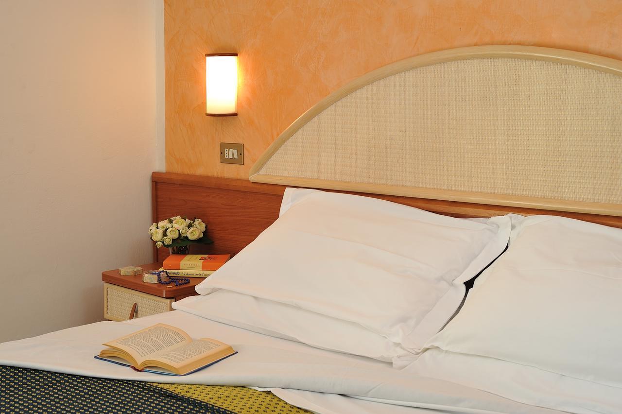 Hotel Adria Μιλάνο Μαριτίμα Εξωτερικό φωτογραφία